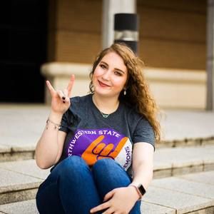 Meet your Posher, Bailey